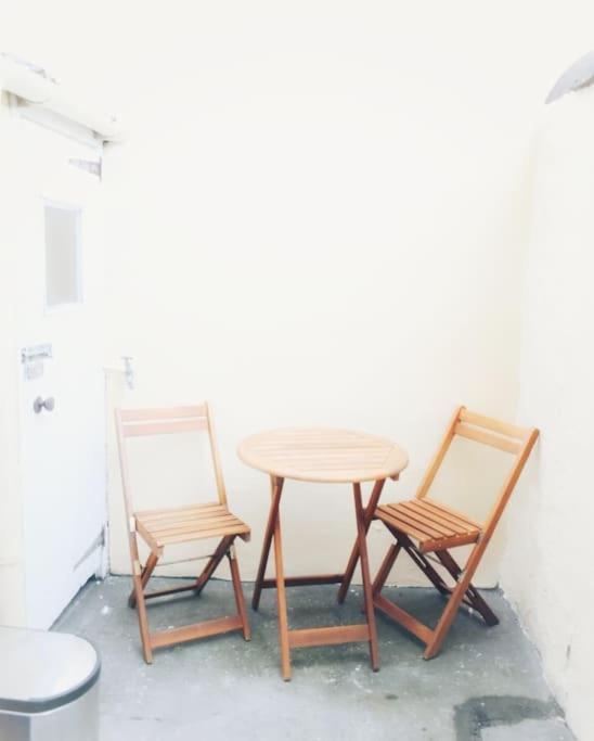 Bridge View Victorian Townhouse Central Aberystwyth Sleeps 6 Exterior photo